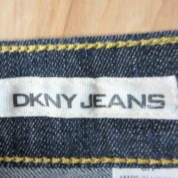 DKNY Boot Cut Regular Fit Soho Denim Jeans Sz 8 Wide Leg Flared Flap Pockets NWT - Picture 6 of 16